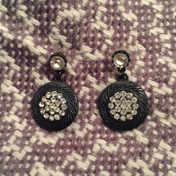 Black Metal and Rhinestone Round Earrings - Picture 1 of 1